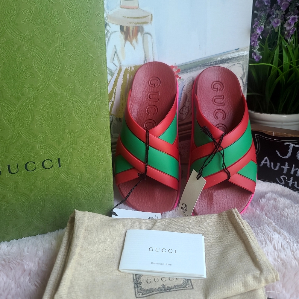 GUCCI Rubber Web Womens Criss Cross Slide Sandals  Coral New Shamarock